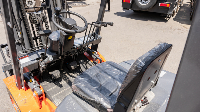forklift-2